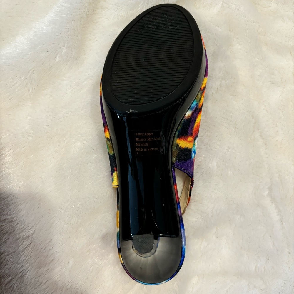 EUC Aubrey Lynn Heels Peep Toe Sling Back SZ 7 Colorful - Picture 9 of 9